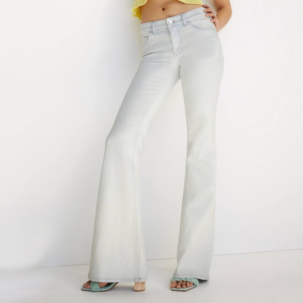 Anthropologie Pilcro Low-Rise Flare Jeans